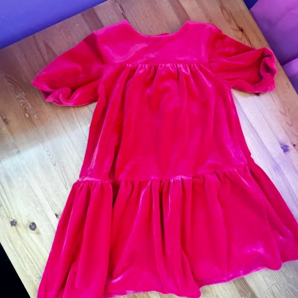 Hanna Anderson velour dress bundle